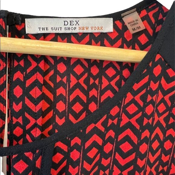 Dex Red and Black Sleeveless Top - Picture 3 of 9